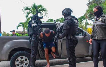 Miller capturado, miembro de Los Lobos