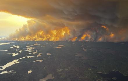 Incendio forestal en Canadá
