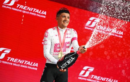 Richard Carapaz, Giro de Italia, podio, tercer lugar, ciclismo, etapa 20, Giro de Italia en vivo hoy