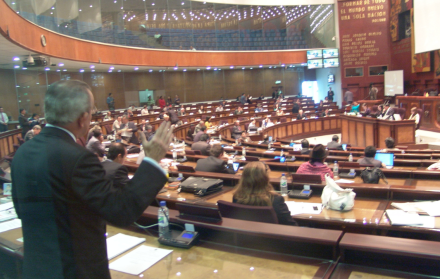 En el 2010, un debate, en la Asamblea Nacional.