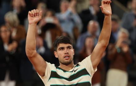 carlos alcaraz roland garros