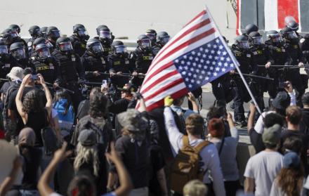 Agentes de la policía de Los Ángeles