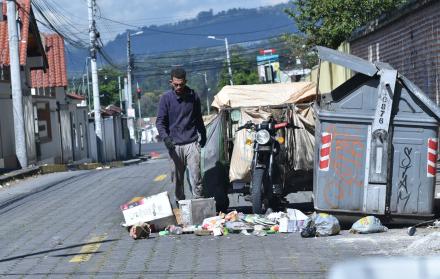 RECORRIDO POR QUITO B (14732573)
