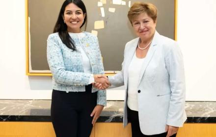 Sariha Moya, ministra de Economía de Ecuador, mantuvo reuniones en Washington con líderes del FMI