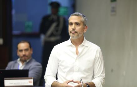 Asambleísta Raúl Chávez.