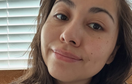 Mac Maravillosa, influencer mexicana, desató controversia tras un video burlándose de Ecuador en TikTok.