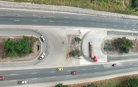 Nuevo retorno vía a la costa Guayaquil