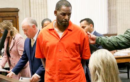 R. KELLY, CANTANTE CONDENADO A 50 AÑOS DE PRISIÓN POR ABUSO, PORNOGRAFÍA, ETC.