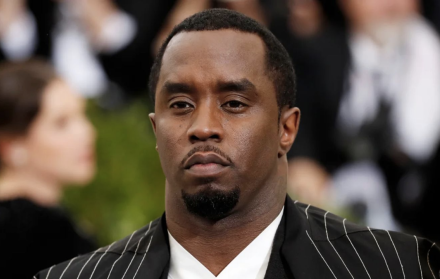 Jurados visiblemente impactados al ver videos explícitos de las ‘freak‑off’ parties organizadas por Sean ‘Diddy’ Combs durante el juicio.