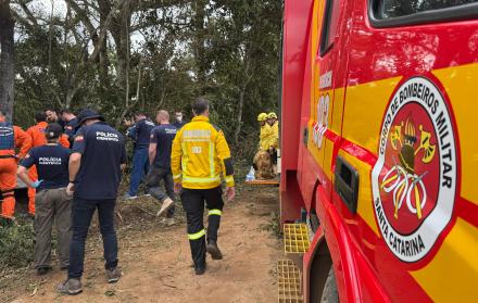 At least eight dead a (14785642)