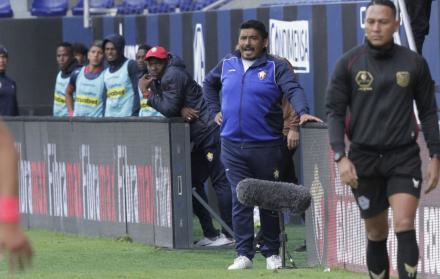 El Nacional vs. Universidad Católica, LigaPro, Omar Asad, entrenador