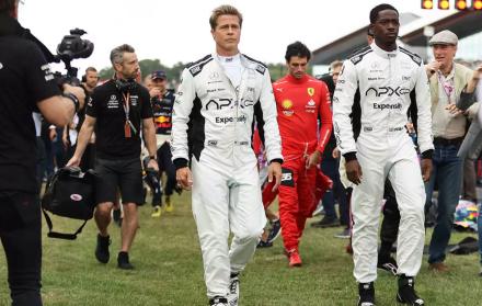 F1 (Fórmula 1) FÓRMULA 1 (F1). Película estelarizada por Brad Pitt sobre el mundo de las carreras. Se estrena el jueves 26 junio