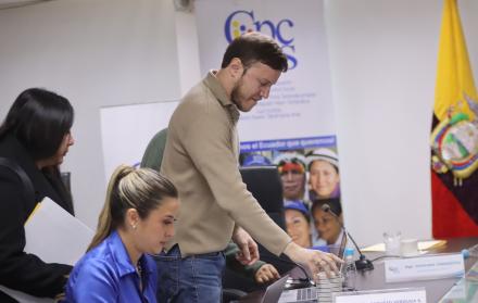 AUGUSTO VERDUGA CONSEJERO CPCCS