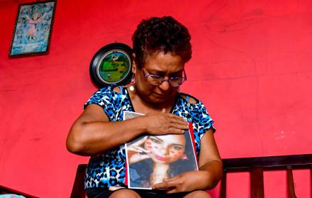 Mujer muere en accidente en la vía Perimetral