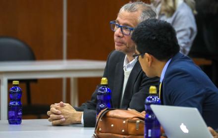 Jorge Glas permanece privado de libertad en el Centro de Privación de Libertad Guayas Nº 3, conocido como La Roca.