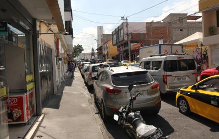 TRAFICO VEHICULAR (13228741)