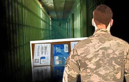 Un miembro en servicio activo de las Fuerzas Armadas fue detenido tras ser sorprendido intentando ingresar chips de telefonía celular ocultos en libros al Centro de Rehabilitación Social Guayas N.º 4.