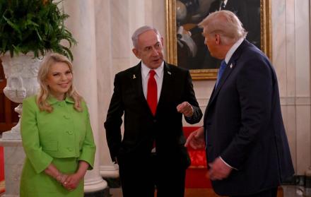 Donald Trump, Benjamín Netanyahu y Sara Netanyahu