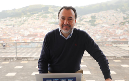 El alcalde Pabel Muñoz ha visitado siete países entre 2025 y 2025.