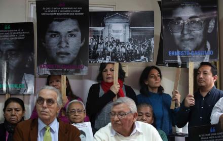 Mundo, Perú, Conflicto armado interno