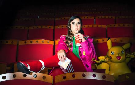 El look de Angie González, actriz, creadora de contenido de cine y tv, host de Comic Con