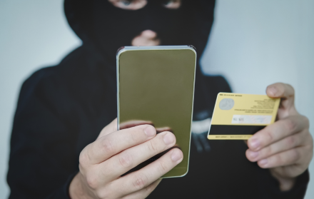 Una llamada y una frase pueden ser suficientes para vaciar una cuenta bancaria.