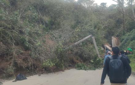 VIAS DAÑADAS SANTIAGO, LOJA
