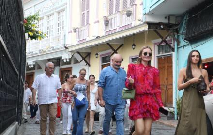 turistas Guayaquil turismo Las Peñas 2025 AL