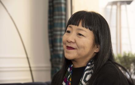 NOBARA HAYAKAWA ESCRITORA
