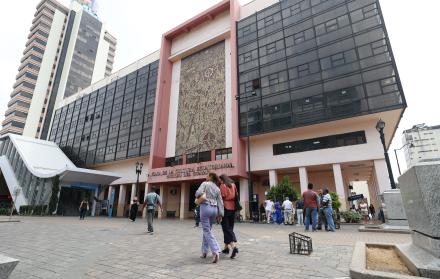 Casa de la Cultura edificio fachada 18 julio 2025 FR