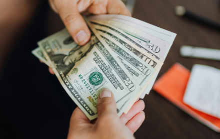 Referencial. Pago a beneficiarios del Bono de Desarrollo Humano 2025.