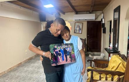 Familia de empresario asesinado en el Guasmo