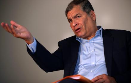 Rafael Correa vinculó a Fernando Villavicencio con un supuesto reparto de hospitales durante el gobierno de Lenín Moreno