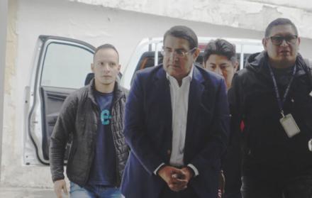 La jueza de la Unidad Judicial de Violencia contra la Mujer y la Familia No. 1 acogió el pedido motivado de la Fiscalía y dictó prisión preventiva contra el asambleísta Joseph Santiago Díaz Asque,