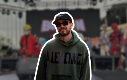 El streamer Juan Guarnizo es conocido por su capacidad de conectar a través de contenidos variados: videojuegos, arte, música y fútbol en formato digital