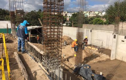 construcción casa del Tumbaqueño