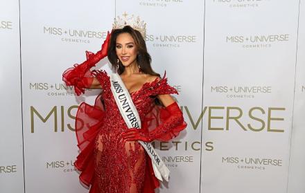 Nadia Mejía Web tiene 29 años.
