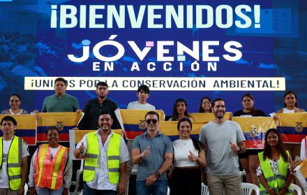 DANIEL NOBOA JOVENES EN ACCION
