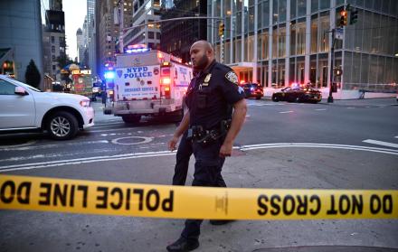 Mundo, Estados Unidos, Nueva York, Tiroteo masivo