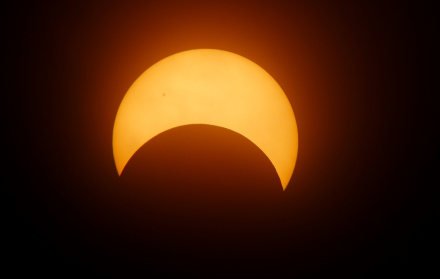 Eclipse solar