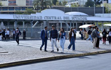 UNIVERSIDADES (13176174)