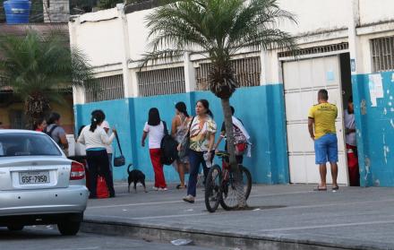 Escuela Raúl Clemente Huerta Guayaquil