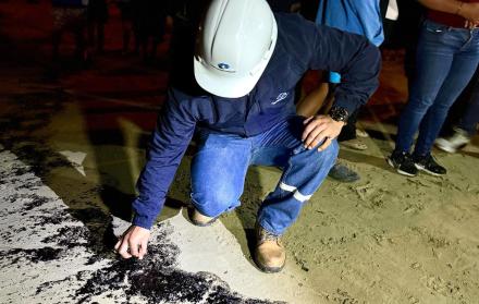 El personal técnico de Petroecuador acudió hasta el lugar del suceso