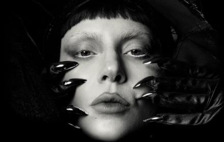 Lady Gaga en la sesión de fotos de Mayhem