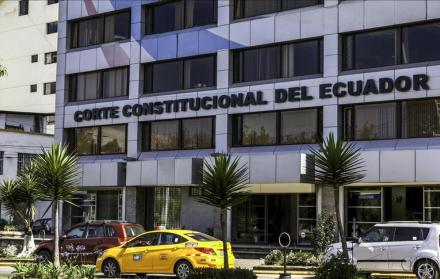 La Corte Constitucional suspendió provisionalmente varios artículos de tres leyes del presidente Daniel Noboa aprobadas
