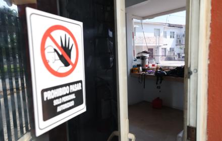 Garita vacía en urbanización Málaga 2, en Daule