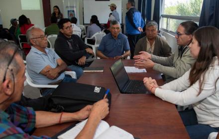 Reunión. Un total de 80 vecinos y líderes barriales participaron en la Asamblea de priorización de gastos para el Presupuesto Participativo 2026.