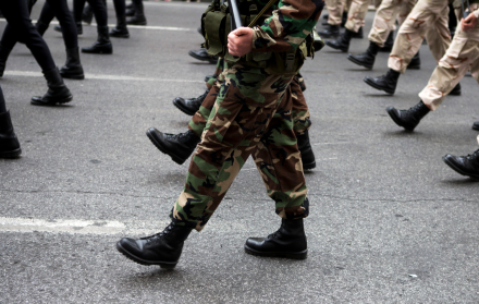 Militares