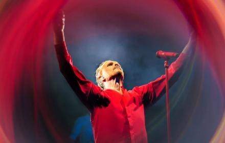 Miguel Bosé tiene 69 años.