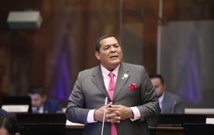 Jorge Enrique Chamba-ADN